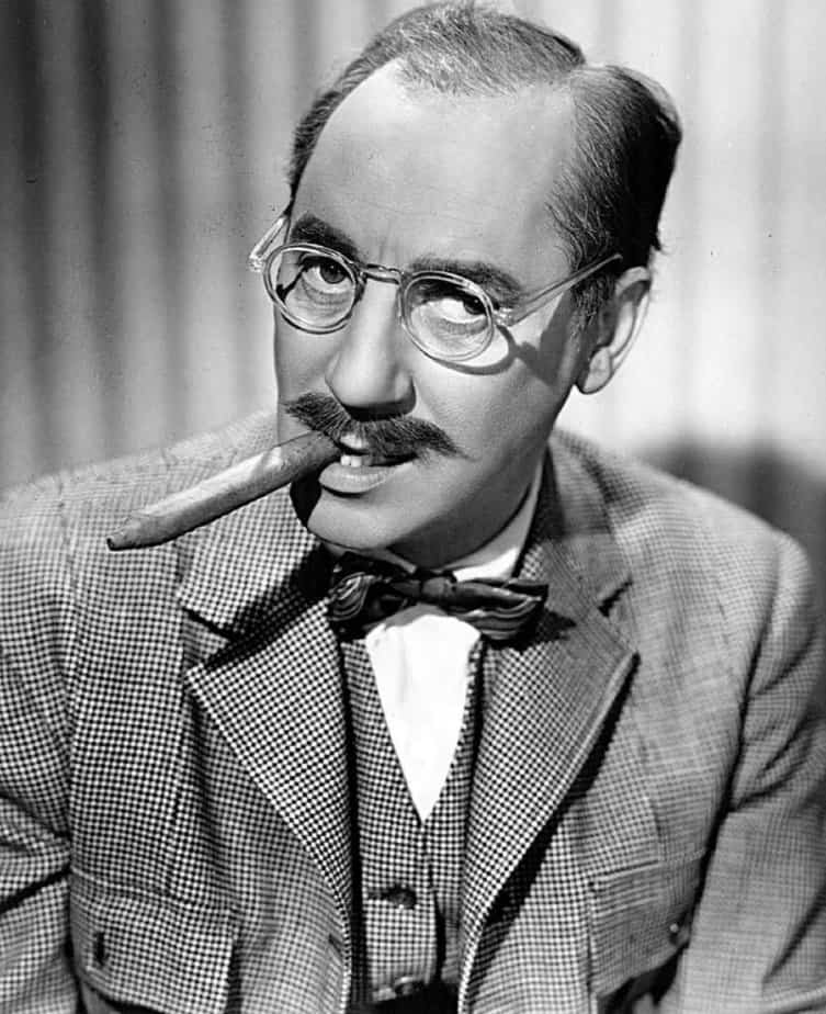 What cigar does Groucho Marx smoke