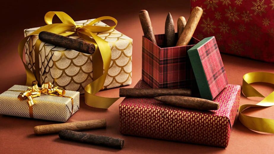 Best Christmas Gifts For Cigar Smokers